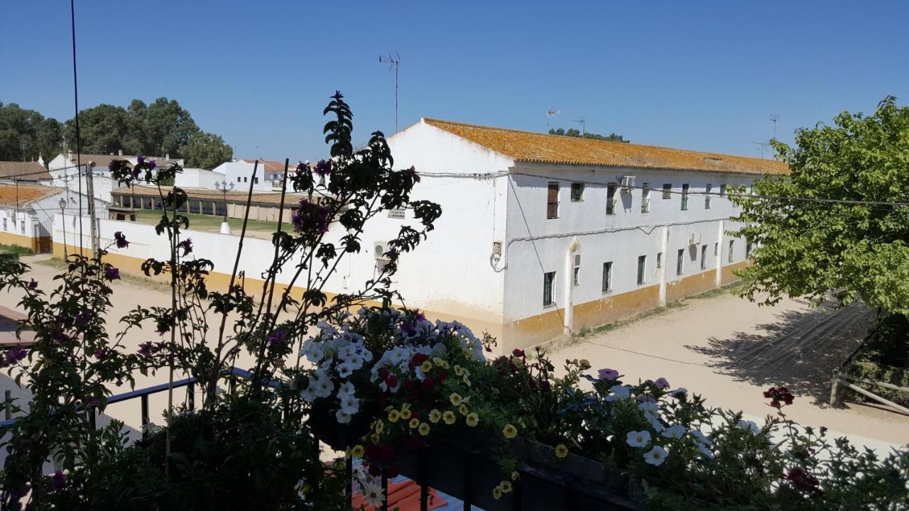 Hospederia Rural Las Buganvillas El Rocío Eksteriør billede